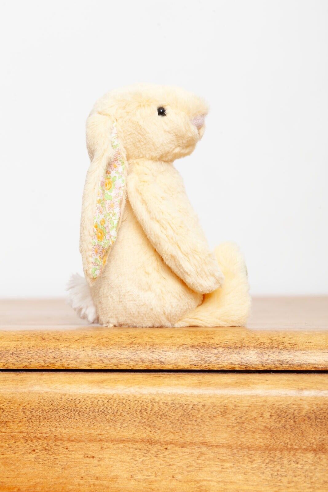 Jellycat Small Bashful Lemon Blossom Bunny (nwt – tagged) – Ms